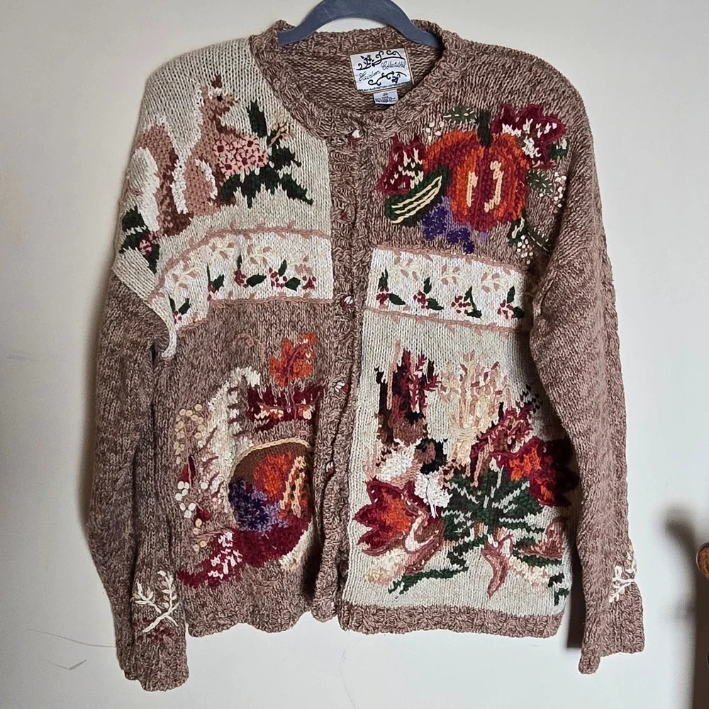 Heirloom Collectibles Vintage Fall Squirrel Pumpkin Cardigan Sweater Brown M